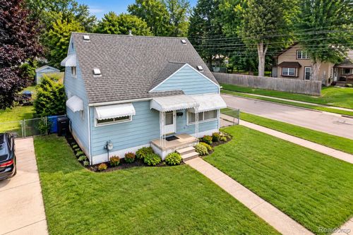 18317 Dalby, Redford, MI, 48240-1780 | Card Image