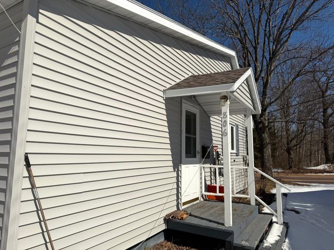 806 Rockland Rd, House other with 2 bedrooms, 1 bathrooms and 2 parking in Ontonagon MI | Image 20