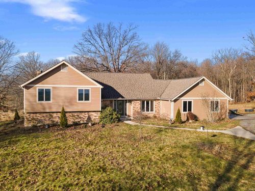 3302 County Road 41, Waterloo, IN, 46793-9519 | Card Image