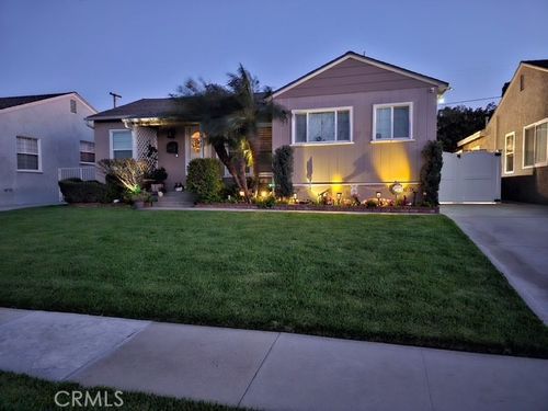 2942 Silva St, Lakewood, CA, 90712-2937 | Card Image