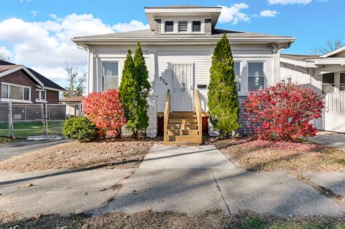 556 Forsythe Ave, Calumet City, IL, 60409-3624 | Card Image