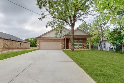 201 Dellis St, Terrell, TX, 75160-2911 | Card Image