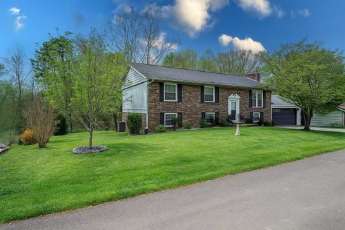 179 Meadow Lark Cir, Corbin, KY, 40701-6561 | Card Image