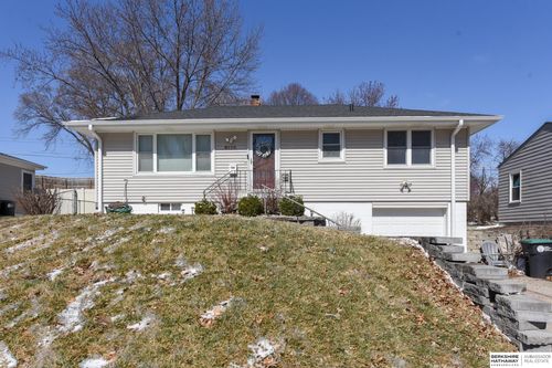 8110 Hascall St, Omaha, NE, 68124-3225 | Card Image