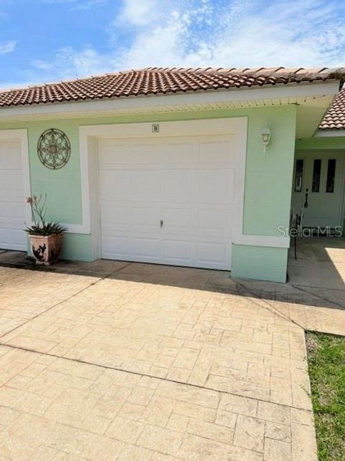 b-98 Rickenbacker Dr, Palm Coast, FL, 32164-6532 | Card Image
