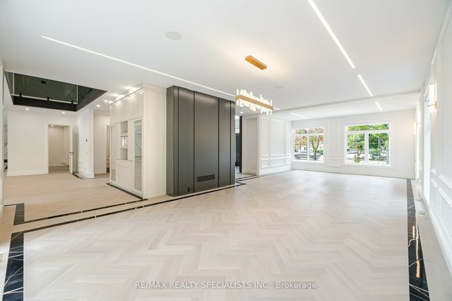 2014 Lakeshore Rd W, House other with 5 bedrooms, 7 bathrooms and 12 parking in Oakville ON | Image 9