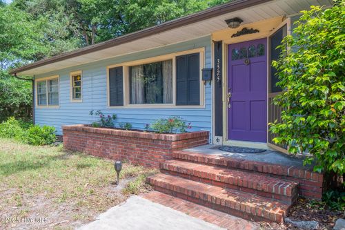 3525 Wilshire Blvd, Wilmington, NC, 28403-4207 | Card Image