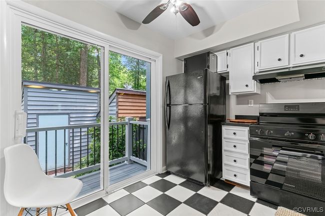 4914 Long Shadow Ter, Townhouse with 2 bedrooms, 2 bathrooms and null parking in Midlothian VA | Image 5