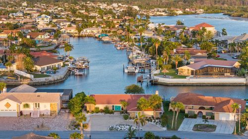 4968 Southshore Dr, NEW PORT RICHEY, FL, 34652-3048 | Card Image
