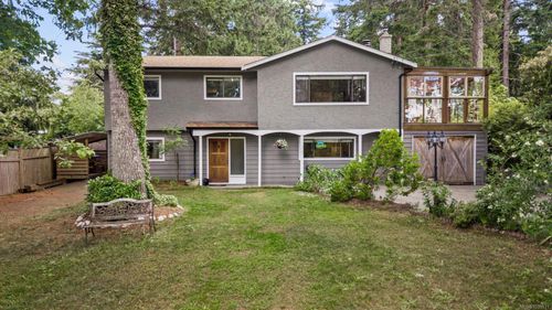 1506 Chinook Dr, Comox, BC, V9M3E1 | Card Image