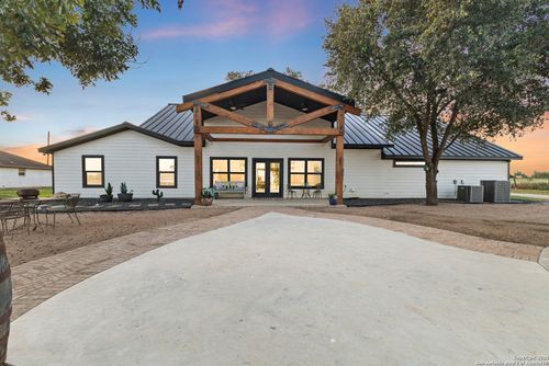 1591 Leissner School Rd, Seguin, TX, 78155-1384 | Card Image