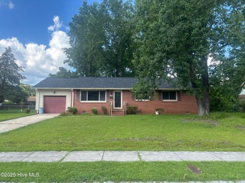 712 Kathryn Ave, Jacksonville, NC, 28540-6823 | Card Image