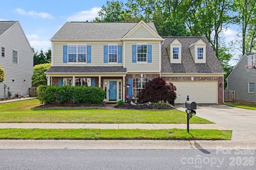 4018 Manor House Dr, Charlotte, NC, 28270-2266 | Card Image