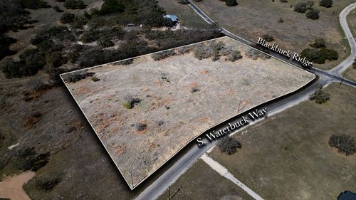 100 S Waterbuck Way, Lampasas, TX, 76550-3799 | Card Image