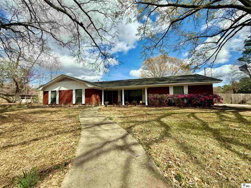 1800 Evangeline Dr, Bastrop, LA, 71220-2219 | Card Image