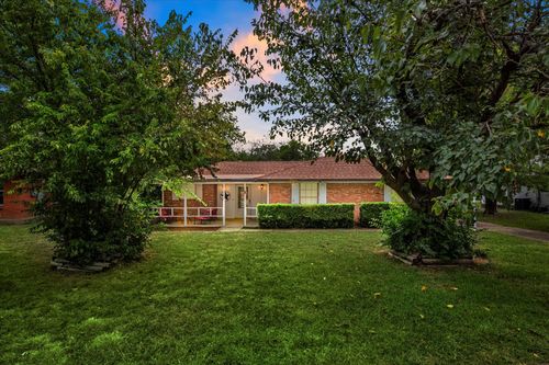 202 N Summit St, Red Oak, TX, 75154-6342 | Card Image