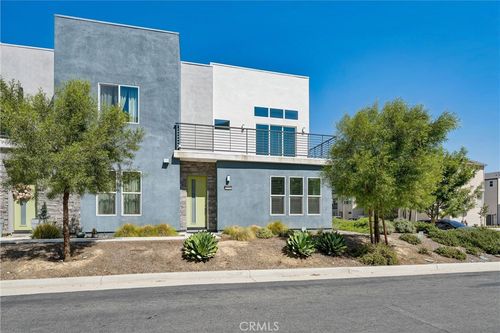 26902 Sycamore Way, Valencia, CA, 91381-2131 | Card Image