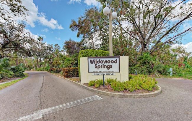 597 Lakeside Dr, Condo with 2 bedrooms, 2 bathrooms and null parking in BRADENTON FL | Image 26