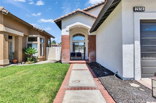 2151 Coriander Cir, Corona, CA, 92879-7792 | Card Image