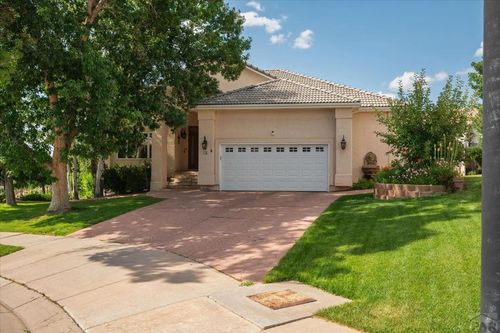 3 St Andrews Ct, Pueblo, CO, 81001-1163 | Card Image