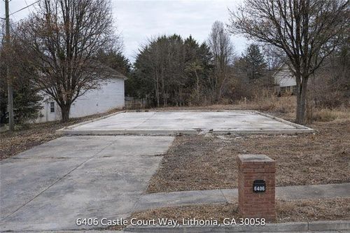 6406 Castle Court Way, lithonia, GA, 30058-3138 | Card Image