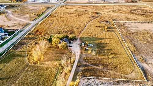 600 5th Avenue E, Pilot Butte, SK, S0G3Z0 | Card Image