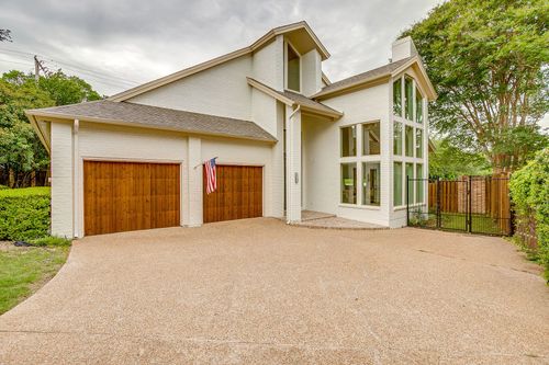 2144 Fountain Square Dr, Fort Worth, TX, 76107-3638 | Card Image