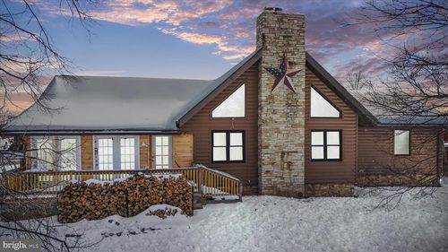 14507 Heavenly Acres Rdg, Hancock, MD, 21750-1910 | Card Image