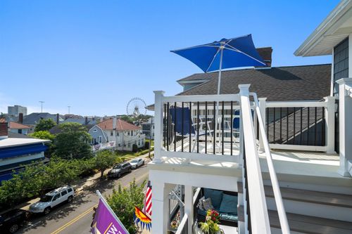 unit-4-top-floor-810 E 7th St Street, Ocean City, NJ, 08226 | Card Image