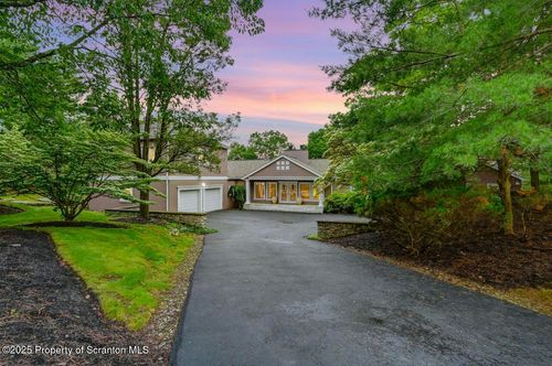 119 Glenmaura Dr, Moosic, PA, 18507-1944 | Card Image