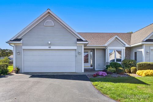 63-63 Majestic Ct, Zeeland, MI, 49464-9417 | Card Image