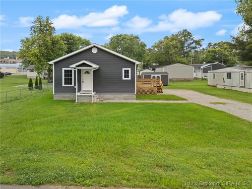 462 W Wilson St, Paoli, IN, 47454-9649 | Card Image