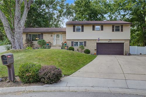 6631 Caldero Ct, Dayton, OH, 45415-1542 | Card Image