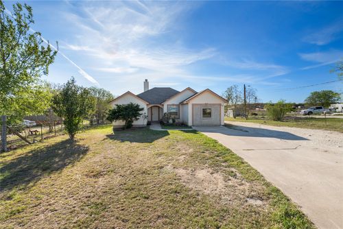135 Petirrojo, Del Valle, TX, 78617-5465 | Card Image