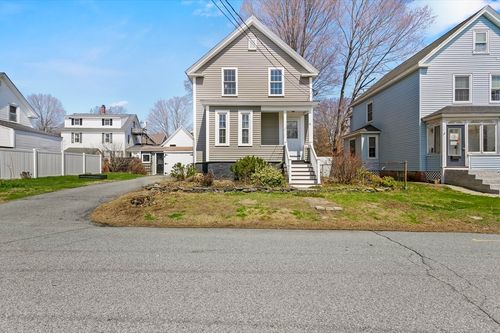6 Rockingham St, Exeter, NH, 03833-2012 | Card Image