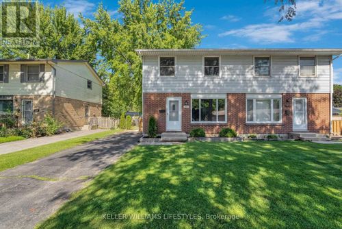 1704 Culver Dr, London, ON, N5V3E9 | Card Image