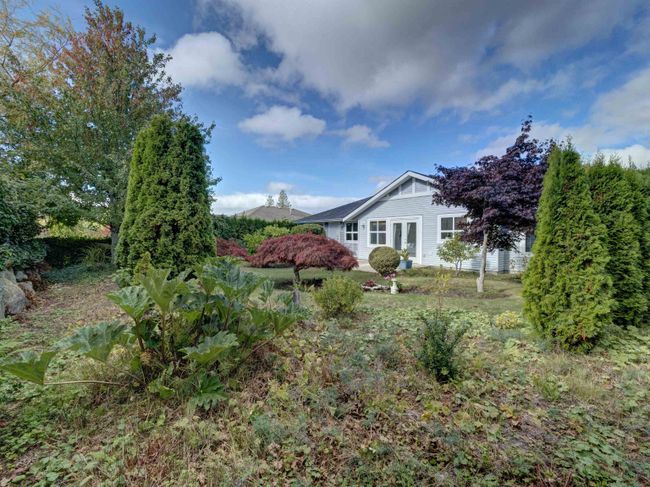 5685 Cascade Crescent, House other with 3 bedrooms, 2 bathrooms and 4 parking in Sechelt BC | Image 34