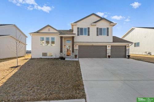 8012 S 200th St, Gretna, NE, 68028-4674 | Card Image