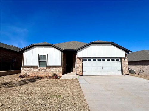 4517 Ne 124th St, Edmond, OK, 73013-4922 | Card Image