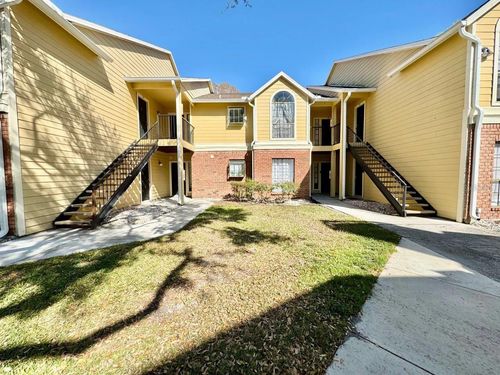 101-8742 Mallard Reserve Drive, TAMPA, FL, 33614 | Card Image