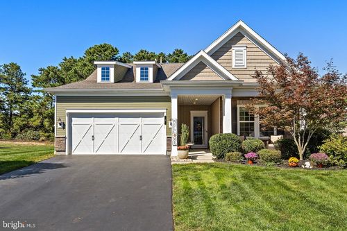 4 Jarrowood Ln, Manchester Tw, NJ, 08759-7335 | Card Image