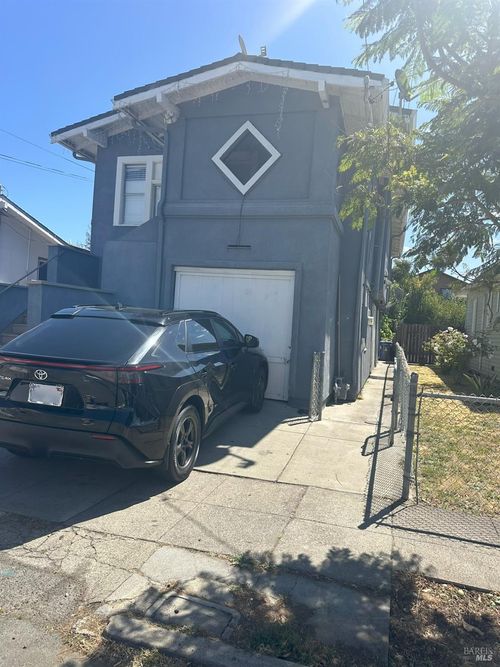 156 16th Street, Richmond, CA, 94801 | Card Image