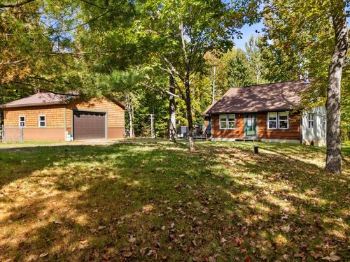 193 Berry Pit Road, Hudson, ME, 04449 | Card Image