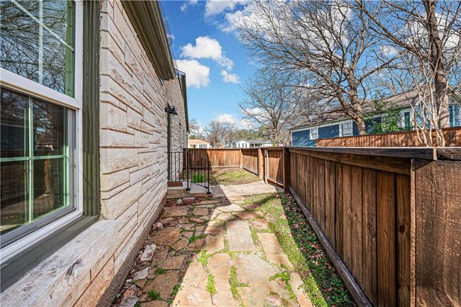 3218 Cumberland Ave, House other with 3 bedrooms, 2 bathrooms and 2 parking in Waco TX | Image 92