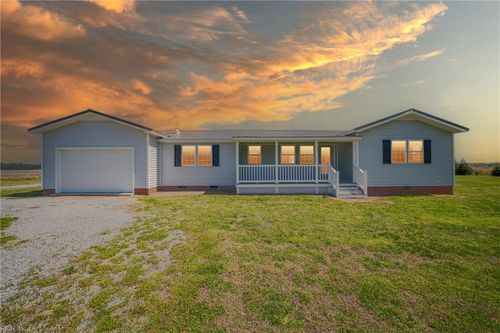 916 Acorn Hill Rd, Hobbsville, NC, 27946-9784 | Card Image