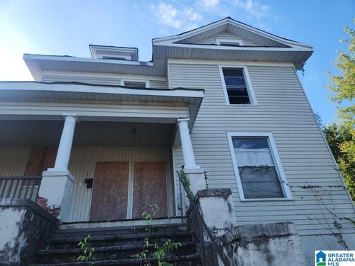 1735 27th Street Ensley, BIRMINGHAM, AL, 35218-2809 | Card Image