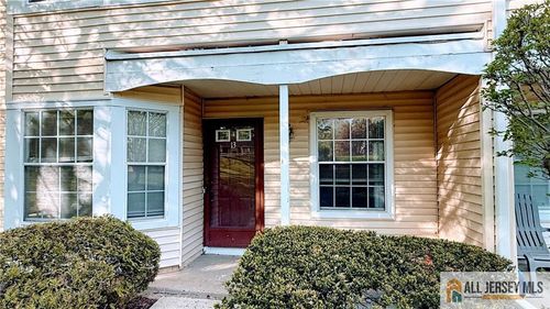 24-13 Powell Ct, Hightstown, NJ, 08520-3013 | Card Image