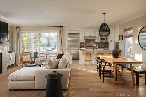 433 Acacia Ave, Corona del Mar, CA, 92625-1973 | Card Image