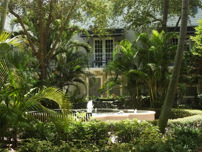 2299 - 2299 Ne 9 Th Ave, Townhouse with 3 bedrooms, 3 bathrooms and null parking in Wilton Manors FL | Image 5