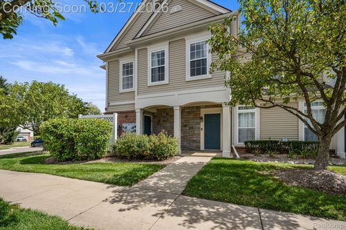 17200 Addington Dr, Commerce Twp, MI, 48390-4023 | Card Image